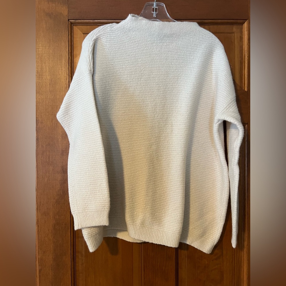Forever 21 Cream Knit Sweater